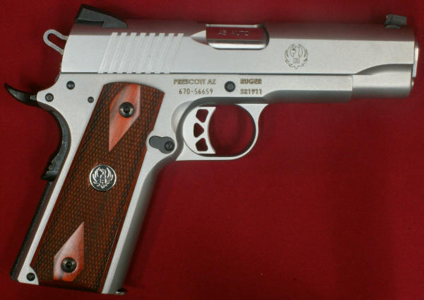 Ruger SR1911CMD Review (Commander-Style Pistol)