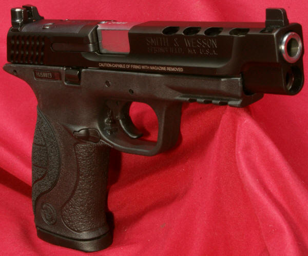 Smith & Wesson M&P9 Performance Center Ported Pistol Review