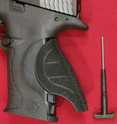 Smith & Wesson M&P9 Performance Center Ported Pistol Grip Removal