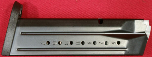 Smith & Wesson M&P9 Performance Center Ported Pistol Magazin