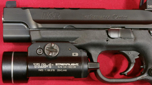 Smith & Wesson M&P9 Performance Center Ported Pistol with Light